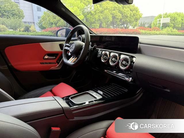 Mercedes-Benz AMG A-Class 2024 Темно-серый из Китая, фото 6
