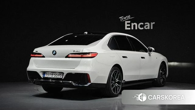 BMW 7 Series (G70) id 4964537 из Кореи 12