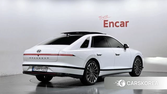 Hyundai Grandeur Hybrid (GN7) id 4778353 из Кореи 12