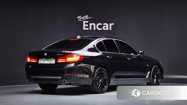 BMW 5 Series (G30) id 5023848 из Кореи 12