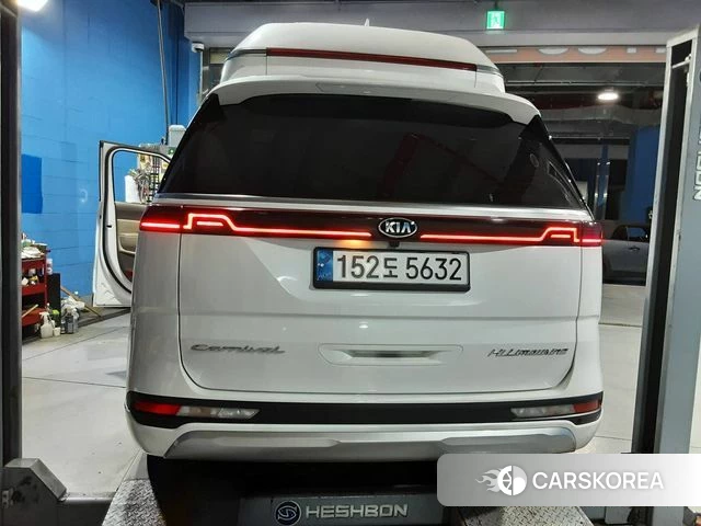 Kia Carnival 4th generation 2020 Белый из Кореи, фото 2