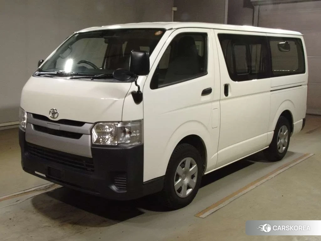 Toyota HiAce Van 2020 из Японии, фото 2