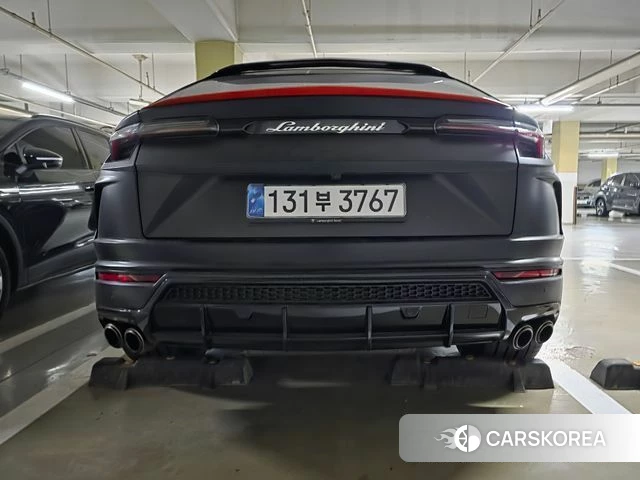 Lamborghini Urus 2022 Черный из Кореи, фото 4