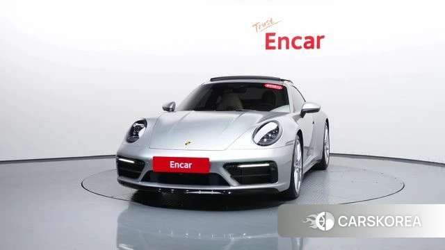 Porsche 911(992) id 4792105 из Кореи 12