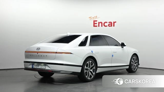 Hyundai Grandeur (GN7) id 5026991 из Кореи 12