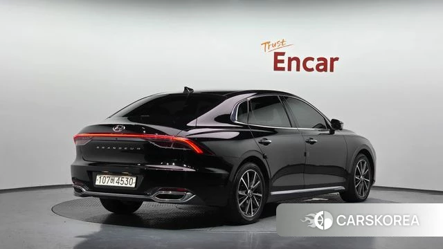 Hyundai The New Grandeur IG id 4697549 из Кореи 12