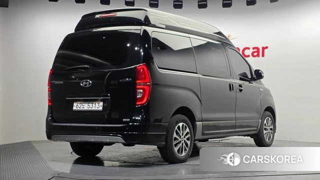 Hyundai The New Grand Starex id 4626116 из Кореи 12