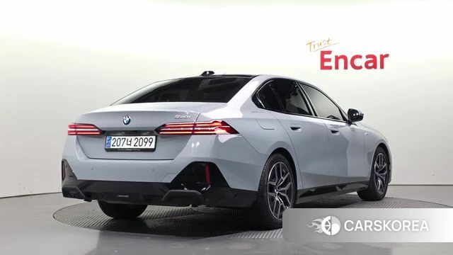 BMW 5 Series (G60) id 5026633 из Кореи 12