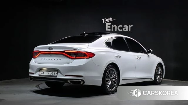 Hyundai Grandeur IG id 5018570 из Кореи 12