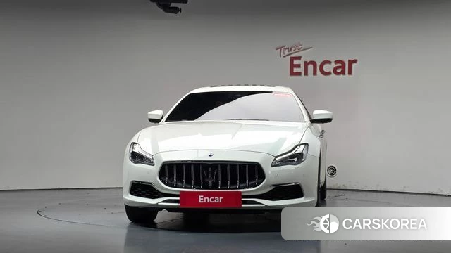 Maserati Quattroporte id 5017282 из Кореи 12