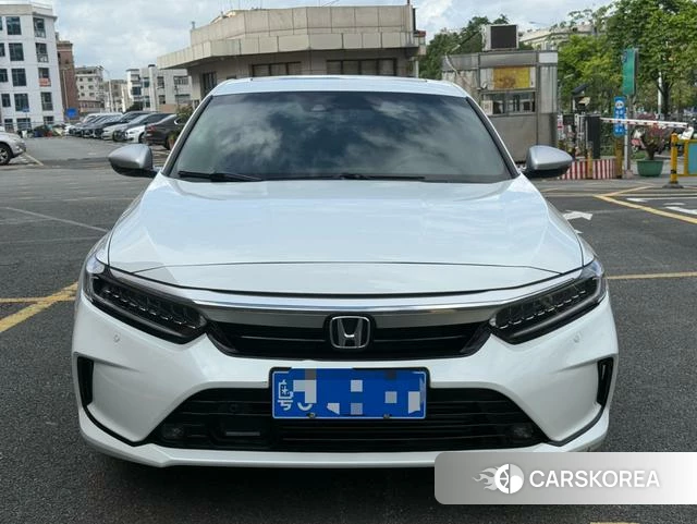 Honda Inspire 2023 Белый из Китая, фото 2