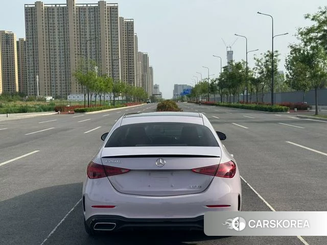 Mercedes-Benz C-class 2024 Белый из Китая, фото 2