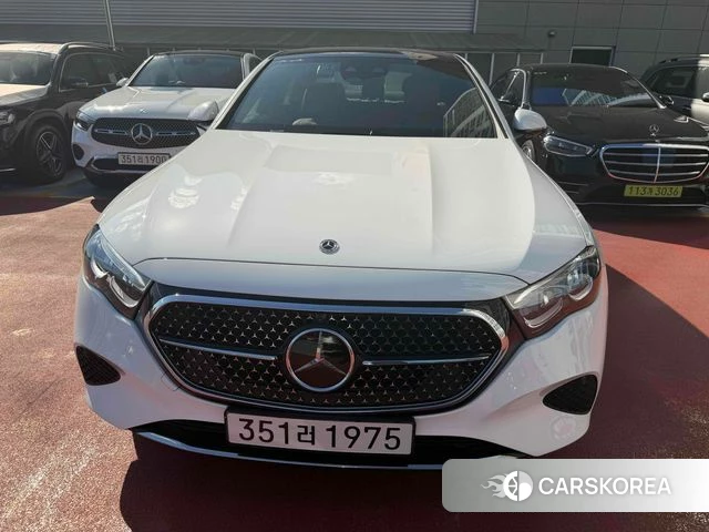 Mercedes-Benz E-Class W214 2025 Белый из Кореи, фото 2