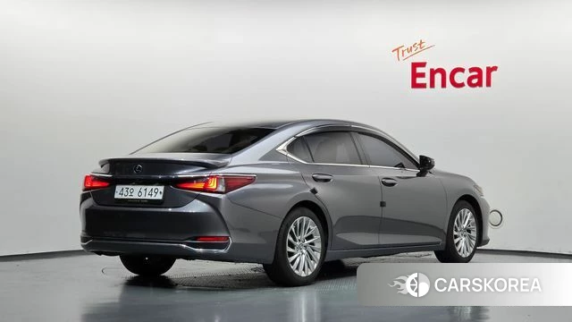 Lexus ES300h 7th generation id 5041824 из Кореи 12