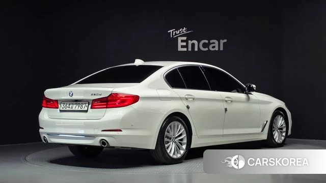 BMW 5 Series (G30) id 4943712 из Кореи 12