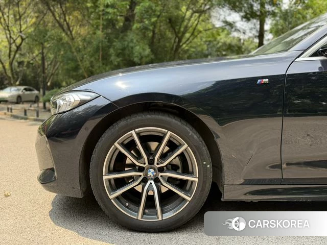 BMW 3 series 2025 Черный из Китая, фото 6