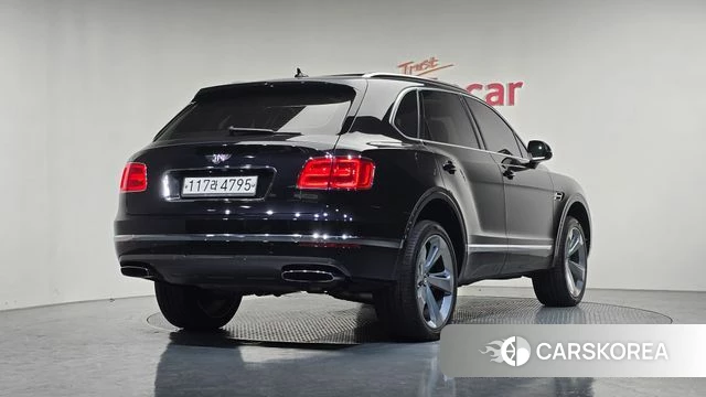 Bentley Bentayga id 3845734 из Кореи 12