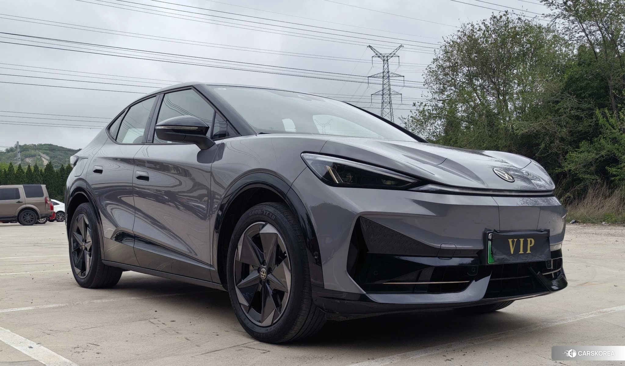Volkswagen ID. UNYX 2025 Темно-серый из Китая, фото 2
