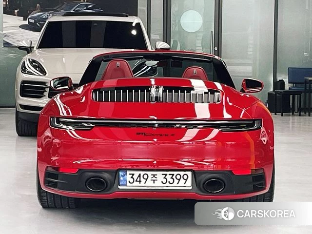 Porsche 911(992) id 4921444 из Кореи 12