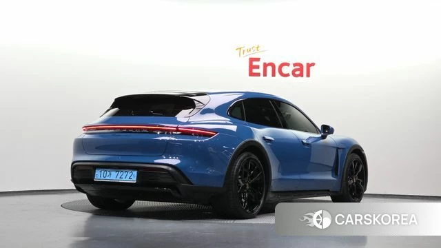 Porsche Taycan id 4893557 из Кореи 12
