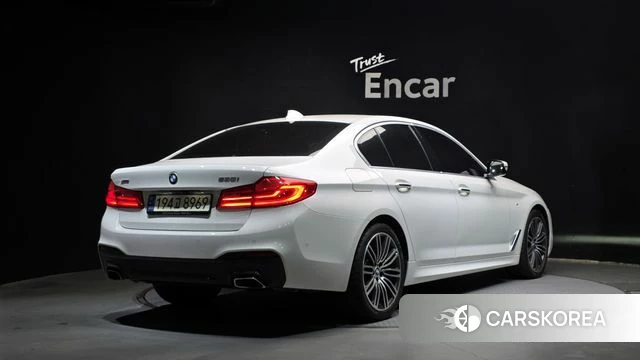 BMW 5 Series (G30) id 4967664 из Кореи 12