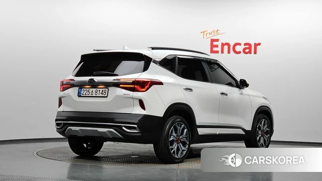 Kia Seltos id 4977154 из Кореи 12