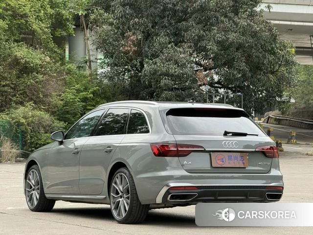 Audi A4L 2022 Темно-серый из Китая, фото 6