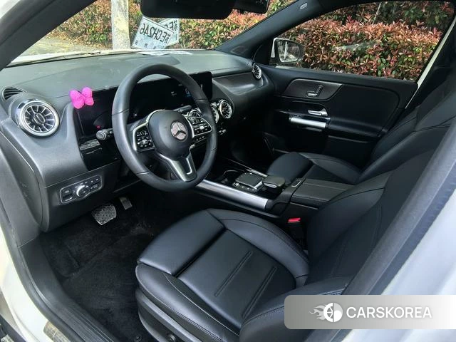 Mercedes-Benz GLA 2023 Белый из Китая, фото 6