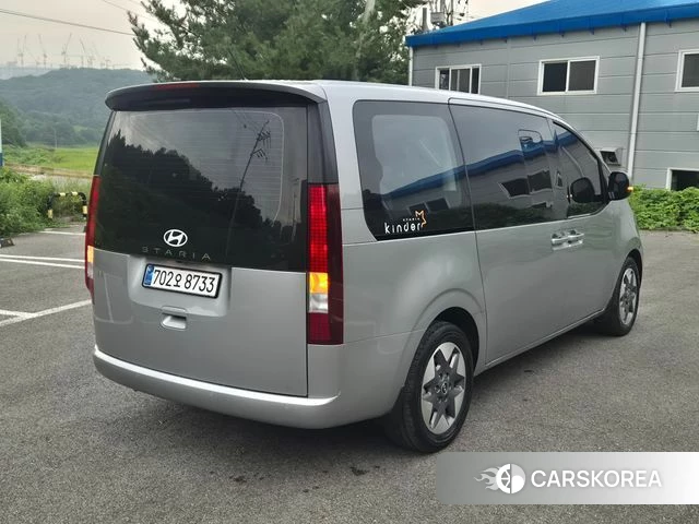 Hyundai Staria id 4739345 из Кореи 12