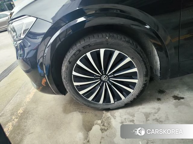 Volkswagen Viloran 2024 Черный из Китая, фото 2