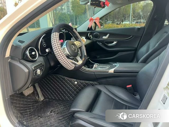 Mercedes-Benz C-class 2020 Белый из Китая, фото 2