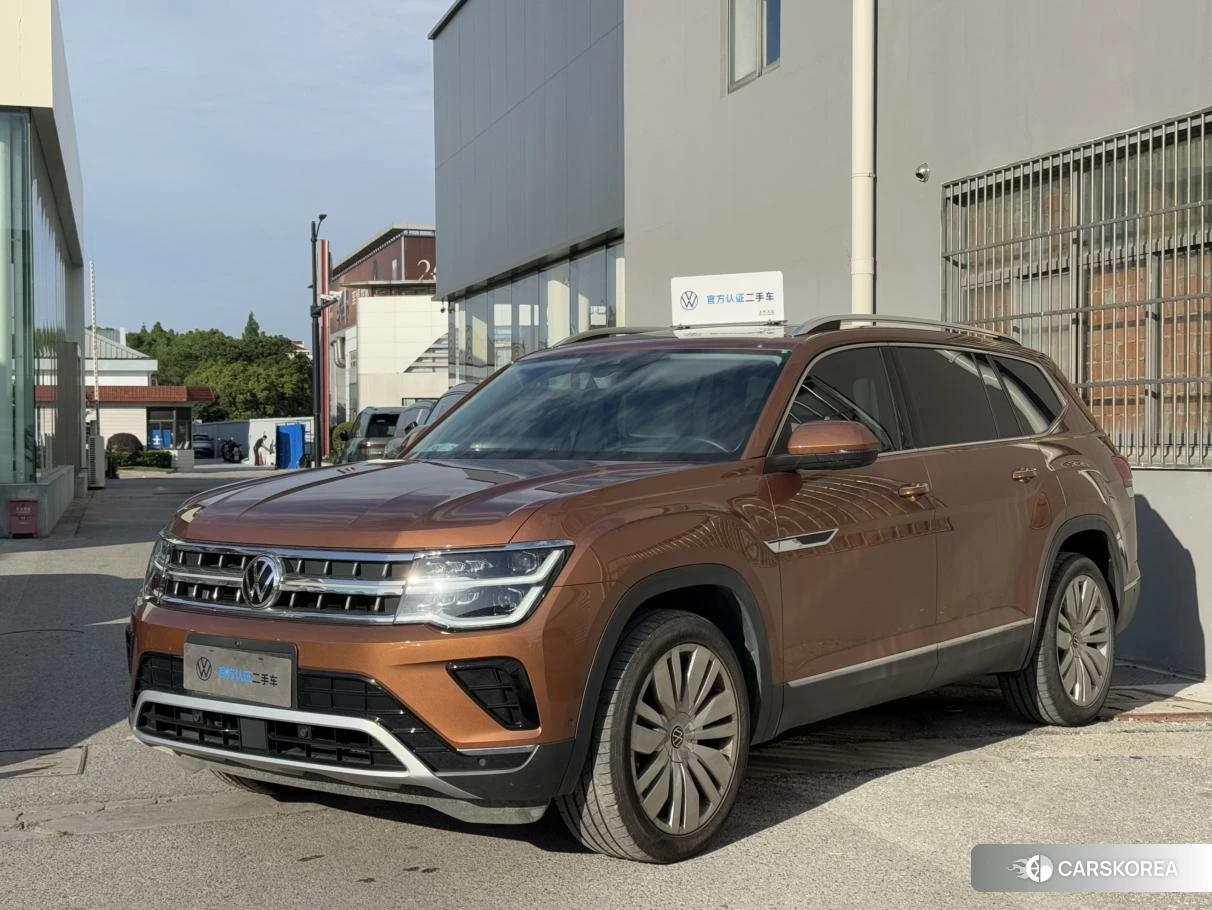 Volkswagen Teramont 2022 Коричневый из Китая, фото 3