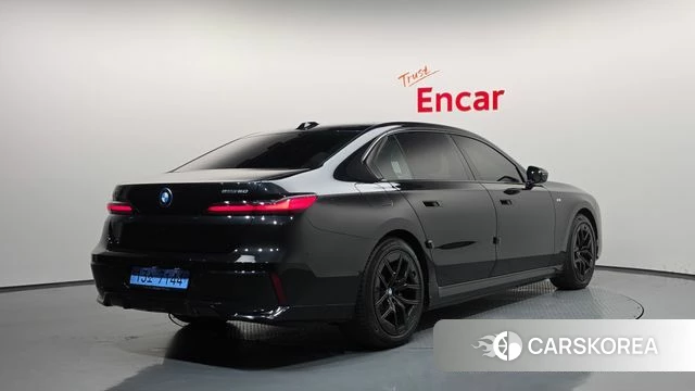 BMW i7 (G70) id 4670178 из Кореи 12
