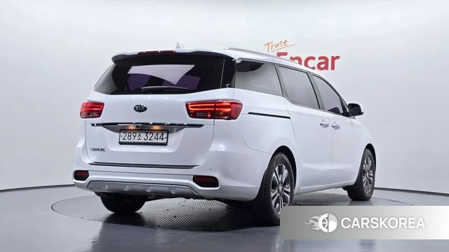 Kia The New Carnival id 4982844 из Кореи 12