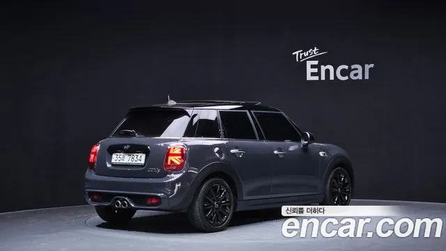 Mini Cooper S id 2896809 из Кореи 12