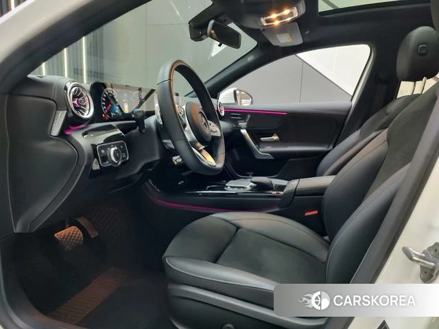 Mercedes-Benz A-Class 2021 Белый из Китая, фото 2
