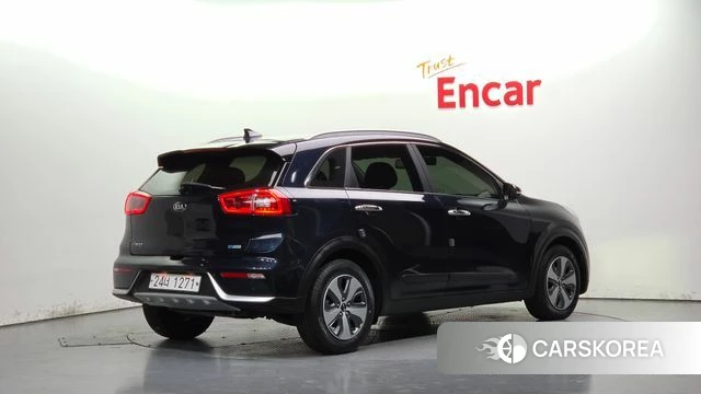 Kia Niro id 5024042 из Кореи 12