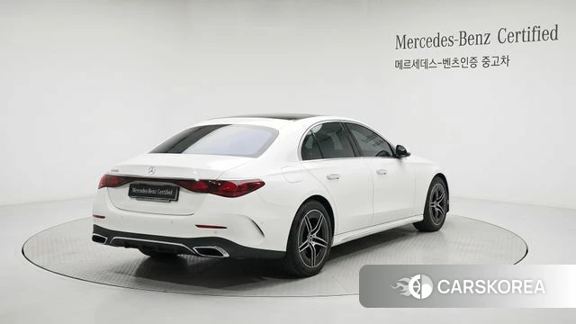 Mercedes-Benz E-Class W214 2026 Белый из Кореи, фото 4