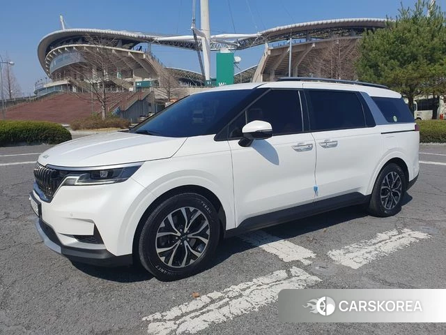 Kia Carnival 4th generation 2022 Белый из Кореи, фото 4