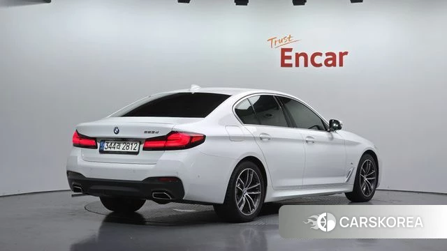 BMW 5 Series (G30) id 4976761 из Кореи 12