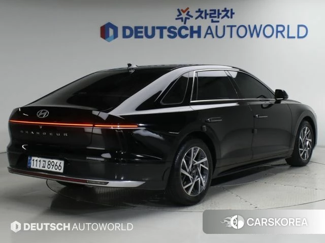 Hyundai Grandeur (GN7) id 5045888 из Кореи 12