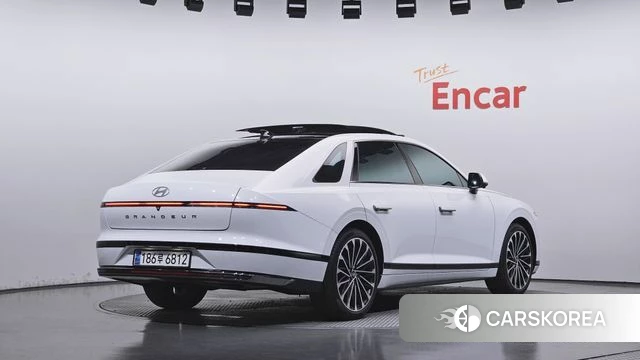 Hyundai Grandeur Hybrid (GN7) id 5046200 из Кореи 12