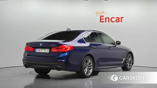 BMW 5 Series (G30) id 4978299 из Кореи 12