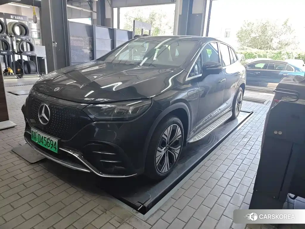 Mercedes-Benz EQE 2025 Черный из Китая, фото 2
