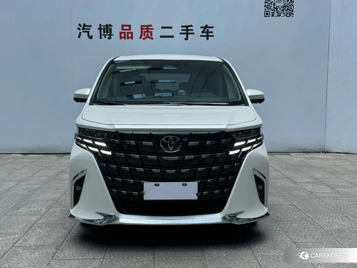 Toyota Alphard 2022 Белый из Китая, фото 2