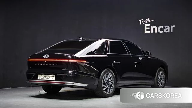 Hyundai Grandeur Hybrid (GN7) id 5040009 из Кореи 12