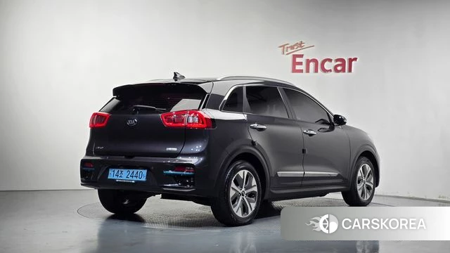 Kia Niro EV id 4967640 из Кореи 12
