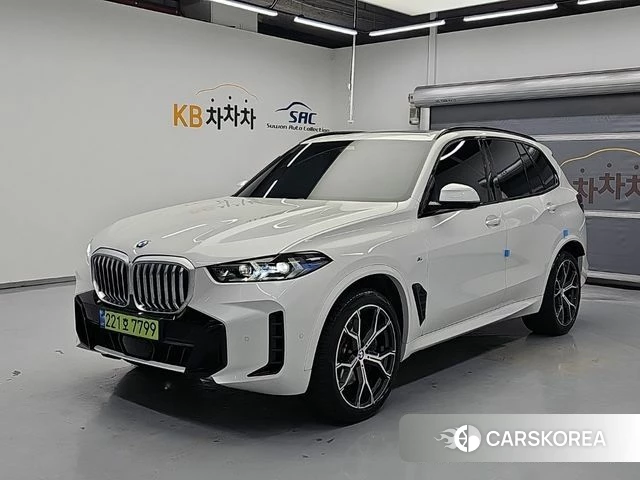 BMW X5 (G05) 2024 Белый из Кореи, фото 2