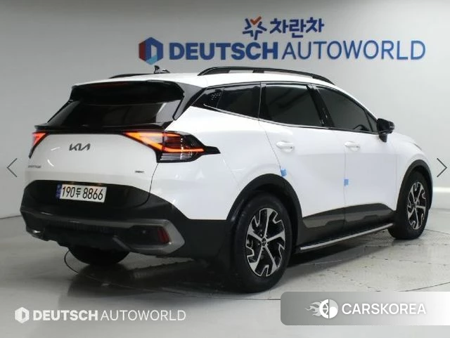 Kia Sportage 5th Generation Hybrid 2024 Белый из Кореи, фото 2