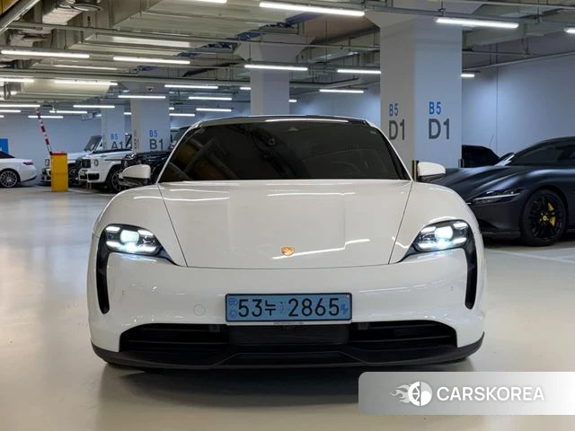 Porsche Taycan id 4707888 из Кореи 12